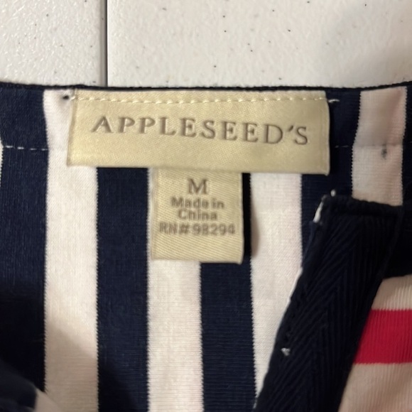 Appleseed’s t shirt , red/white stripe, sz med. - Picture 4 of 10